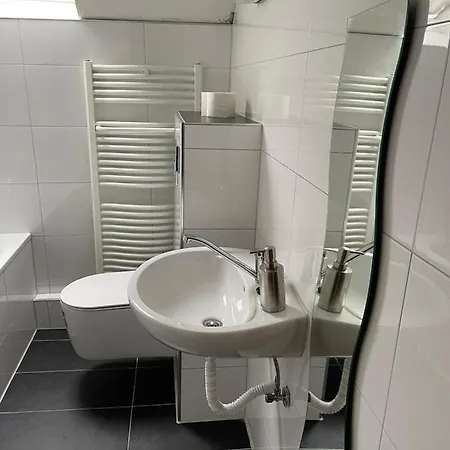 Bis Zu 8 Einzelbetten Stellplatz Wifi